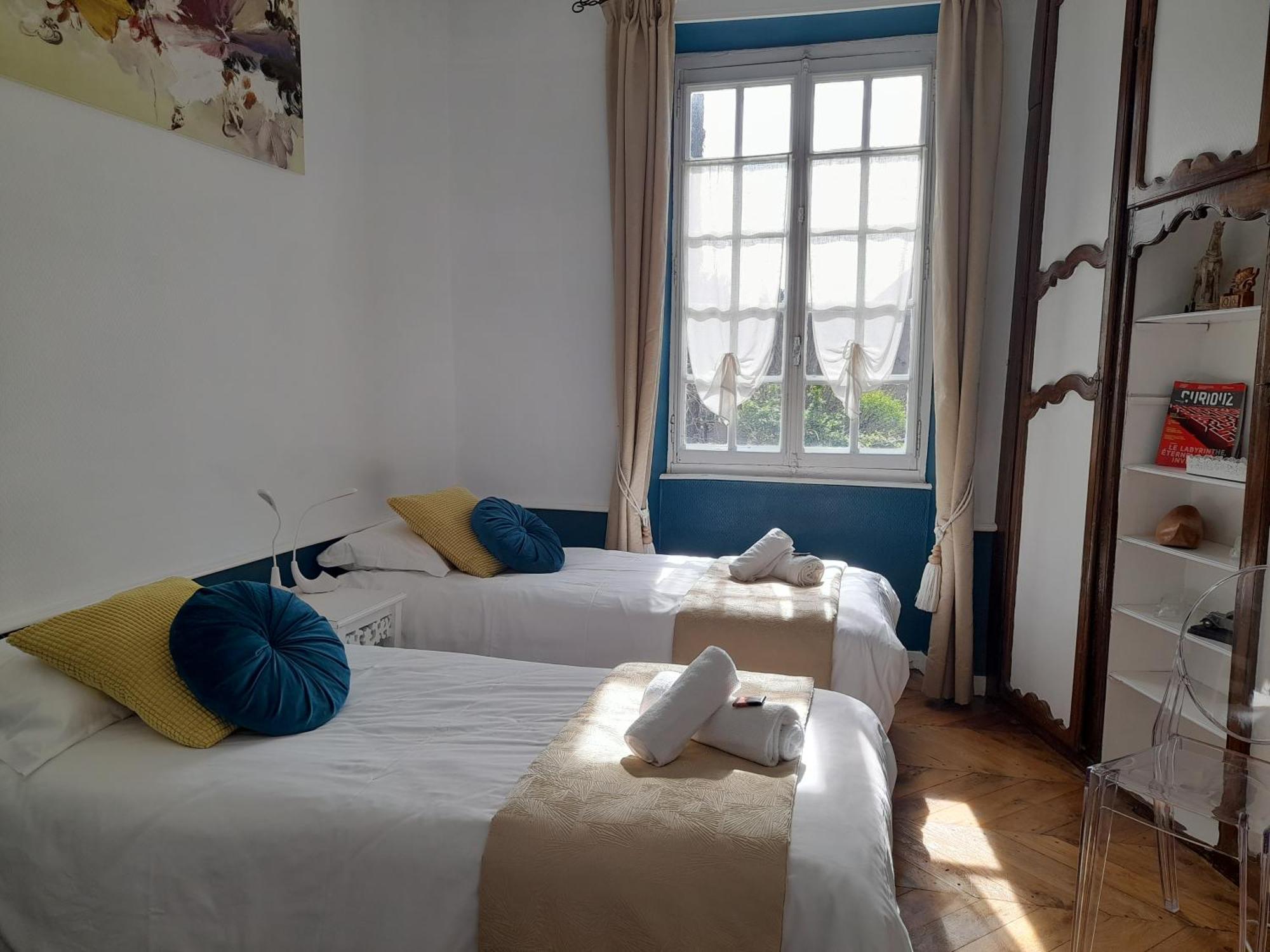 La Maison Du Prince De Conde Charroux-dʼAllier 외부 사진